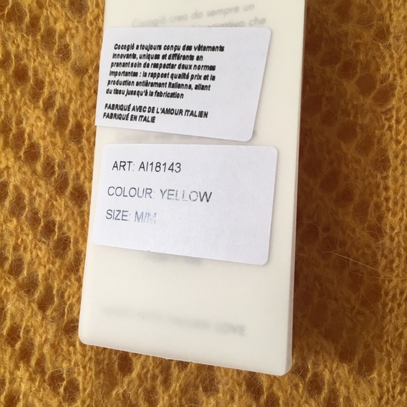 New Yellow Sweater With Open Work - Picture 3 of 5